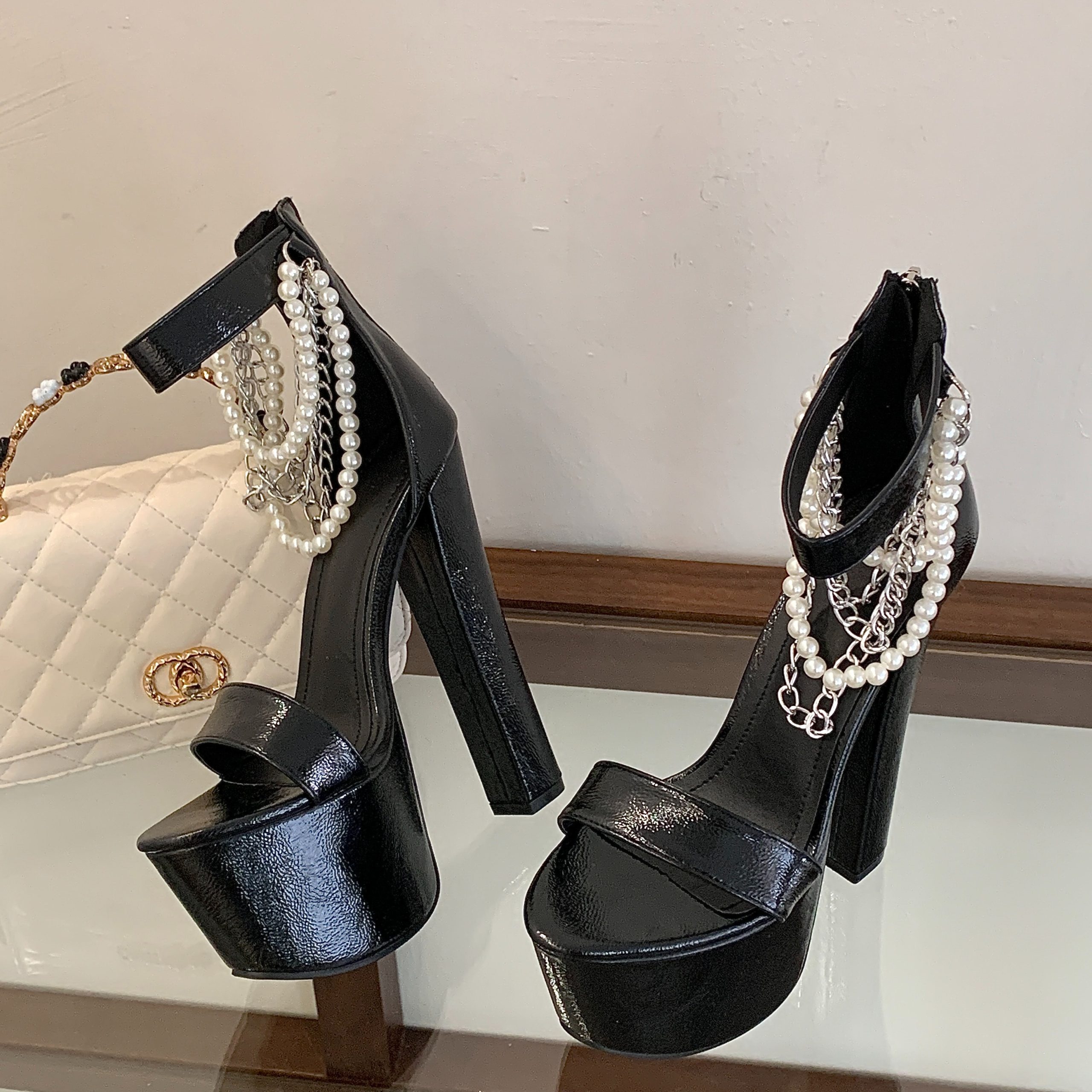 16CM High Heel Nightclub Stage Banquet Sandals Women Chunky Heel Waterproof Platform Model Catwalk Beaded Chain High Heels - Image 5