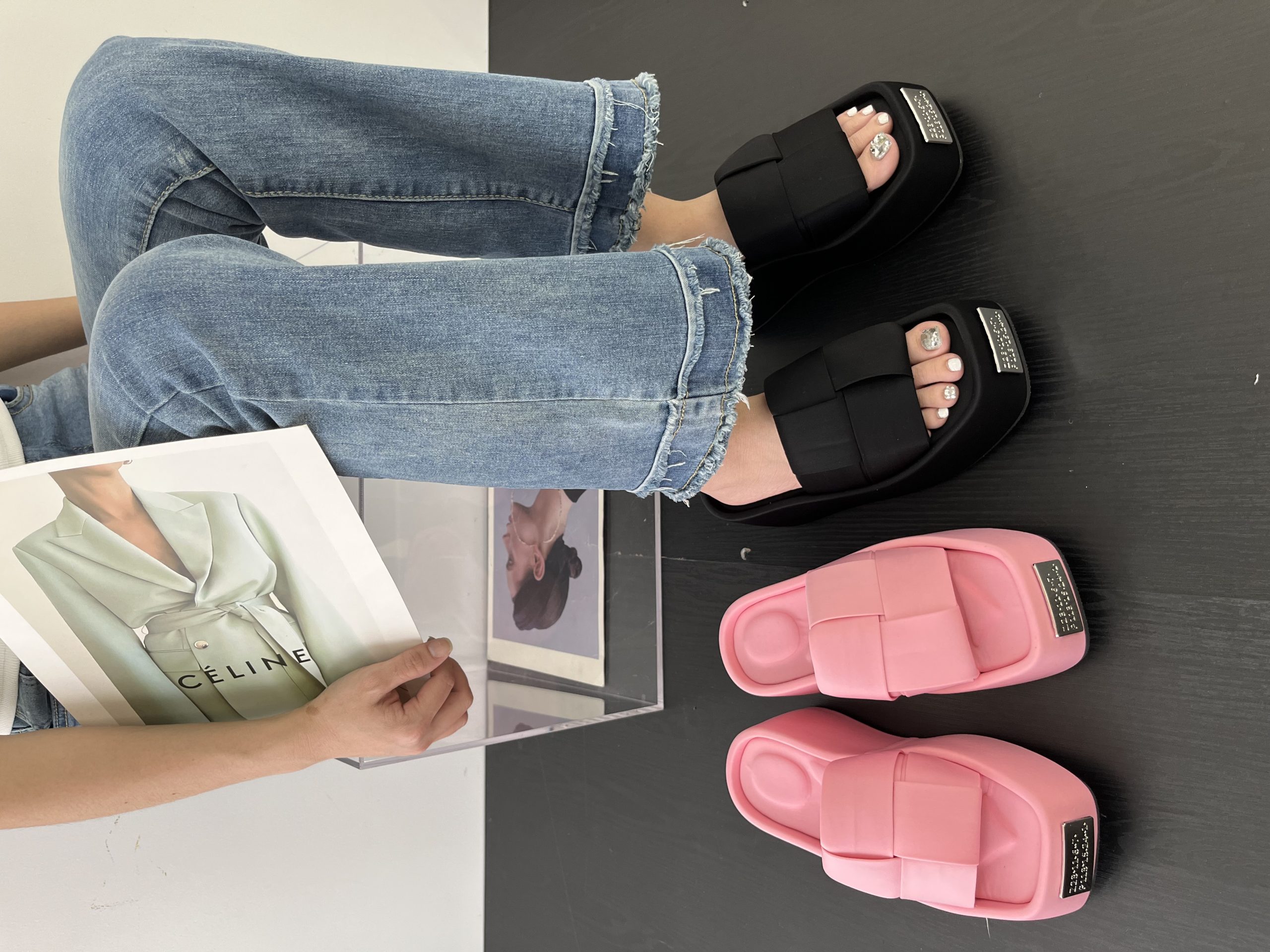 2023 Summer Street Style Chunky Sole Women’s Slippers High Heel Platform Slide Sandals with Letter Strap – Style e7d917