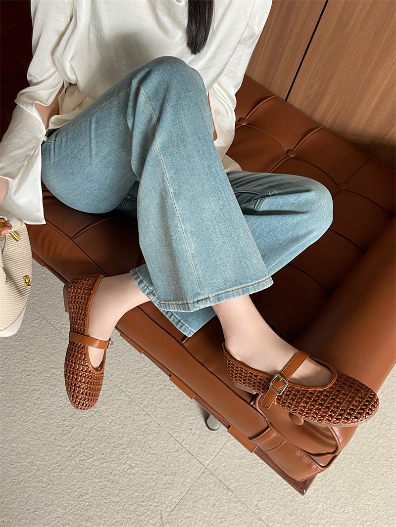 2026 New Style Woven One-Strap Flat Women’s Shoes