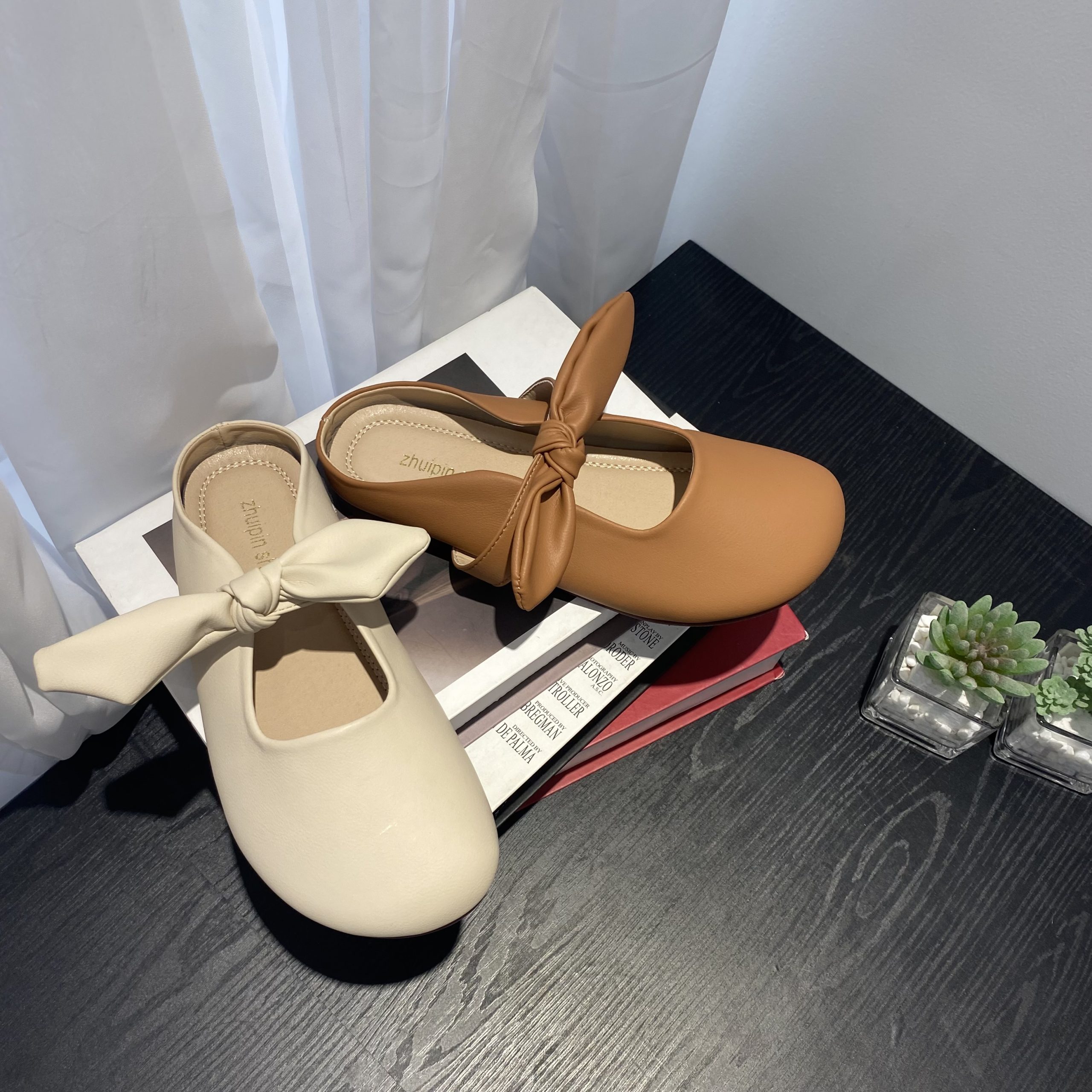 Bow Round Toe Flat Shoes Women 2023 Spring Retro Literary Student Cute Fairy Soft Leather Granny Shoes - Style 67cffd - Image 4