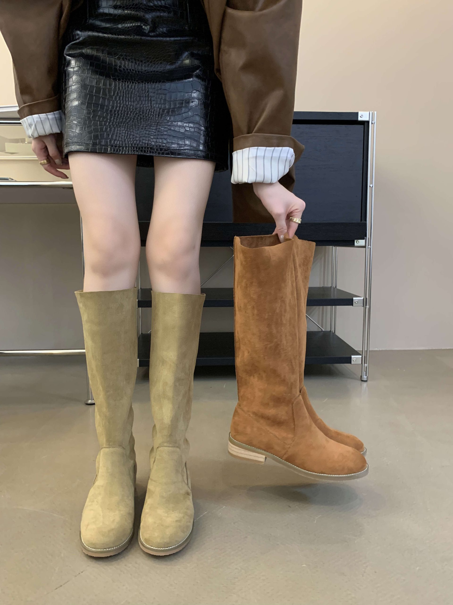 Retro Folded Stacked Boots for Women Chunky Heel 2023 New Round Toe Suede Western Cowboy Boots Tall Boots