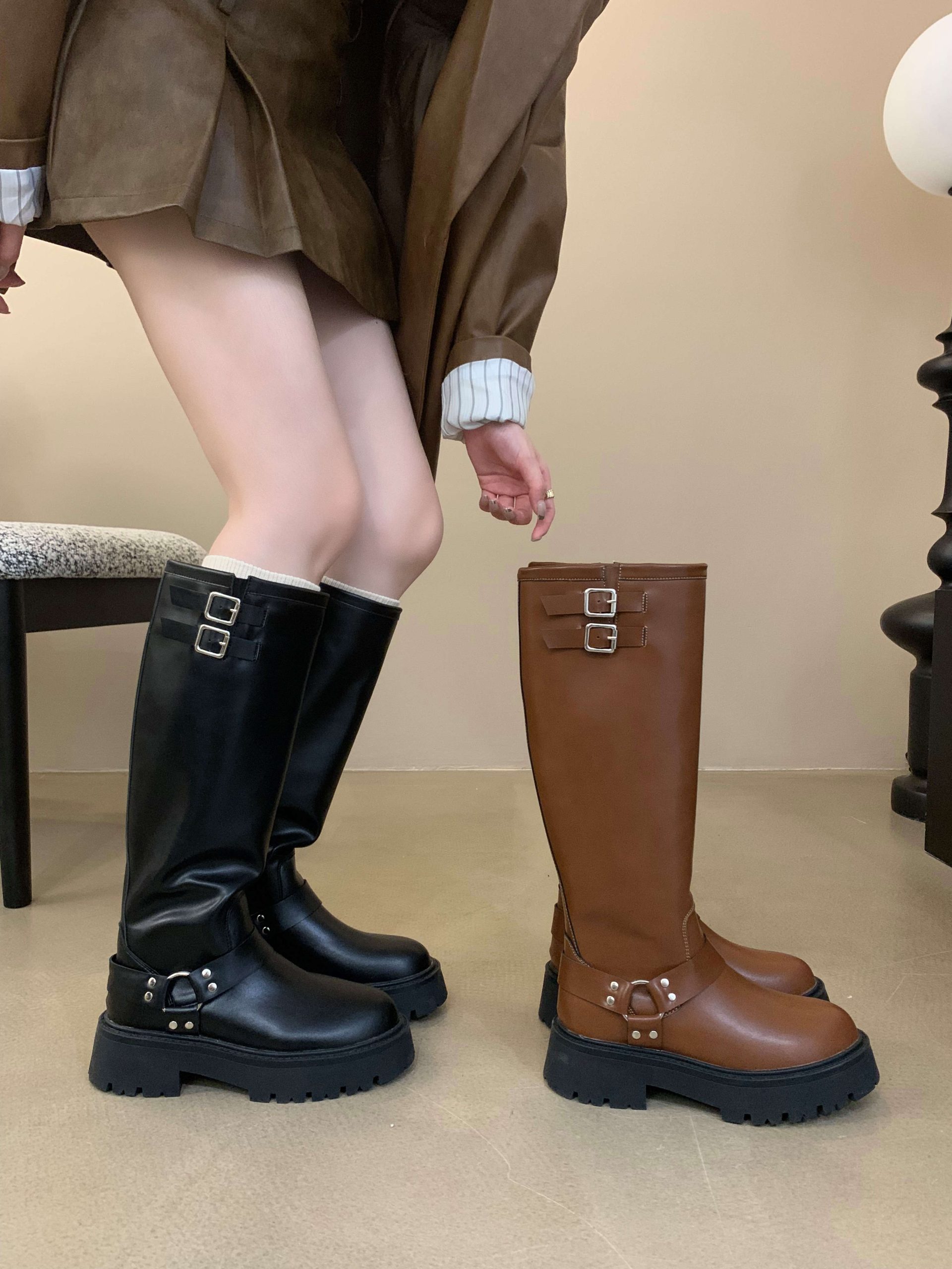 Women’s Autumn Winter High Top Riding Boots Chunky Heel Short Height Not Over Knee Metal Buckle Brown Mid Calf Boots Versatile