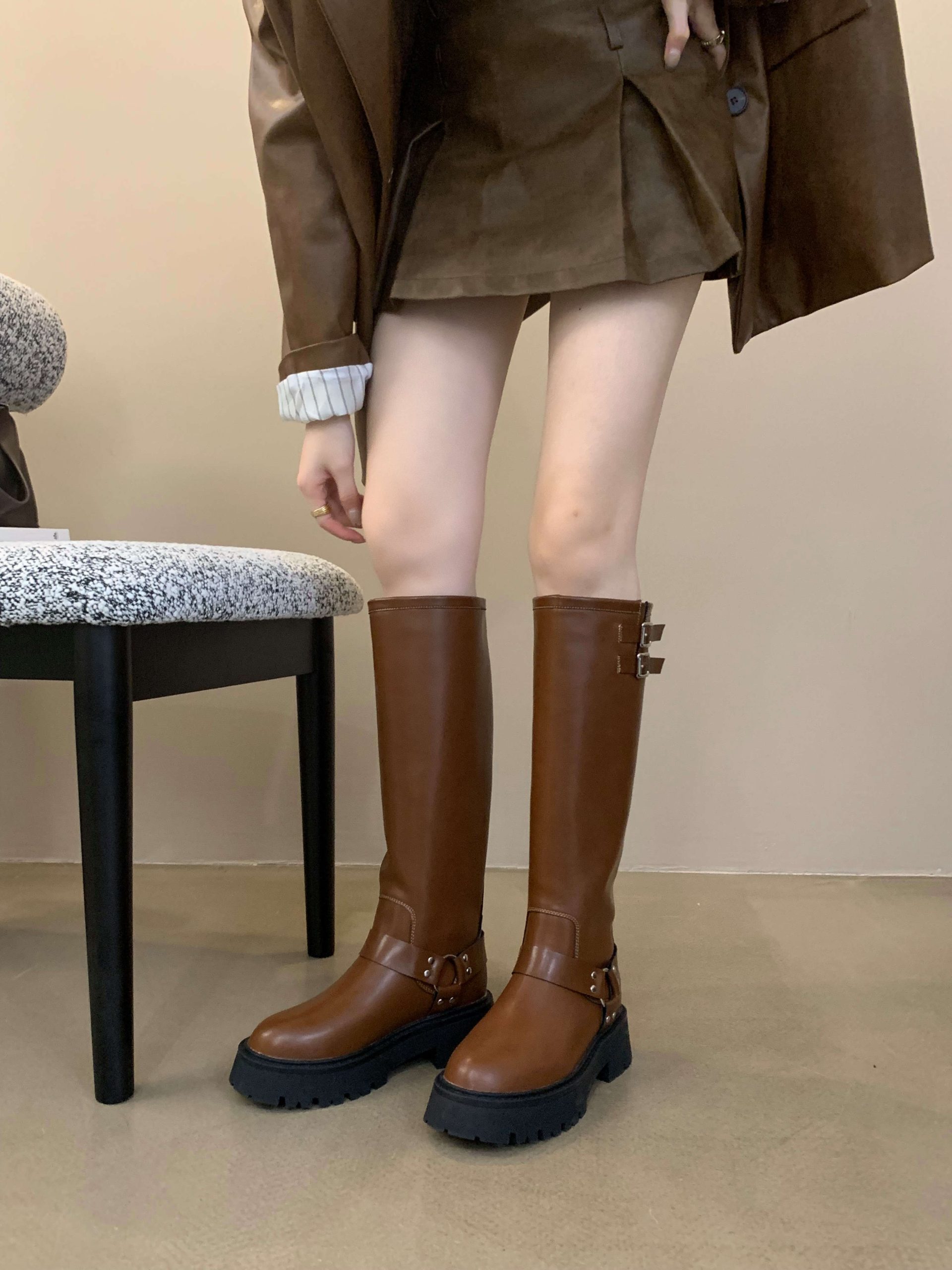 Women's Autumn Winter High Top Riding Boots Chunky Heel Short Height Not Over Knee Metal Buckle Brown Mid Calf Boots Versatile - Image 2