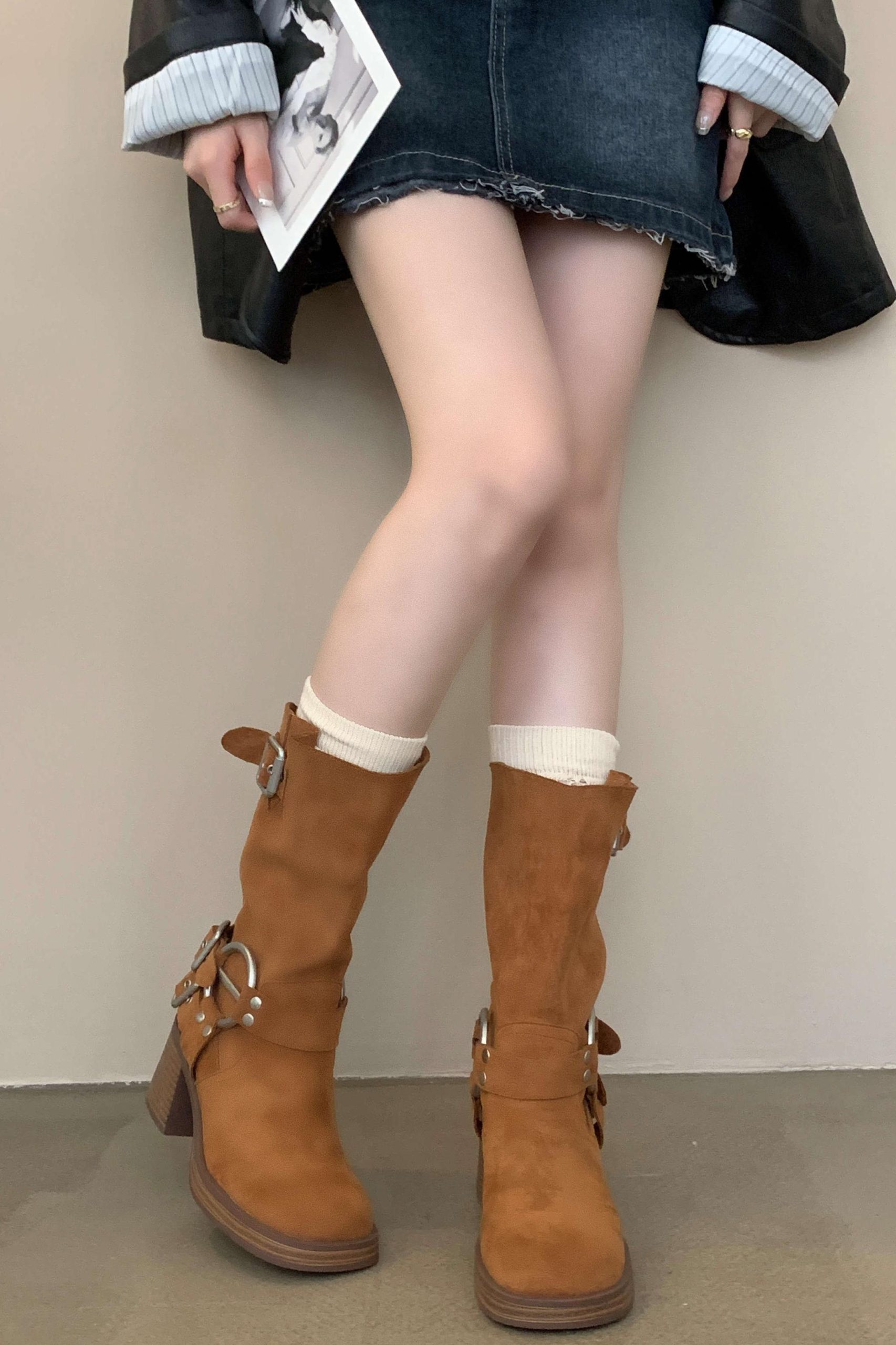 Zhuipin Women's Mid-Calf Suede Cowboy Boots with Stacked Heel and Wrinkled Design, Caramel Color, 2023 New Style - Image 5
